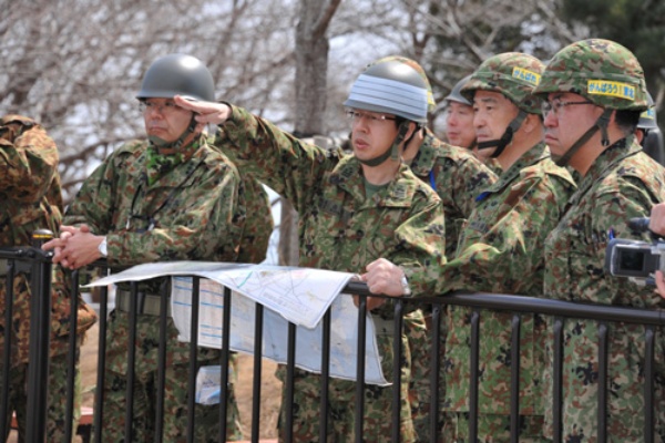 陸上自衛隊トップ 辞任覚悟の出動命令 日経ビジネス電子版 陸上自衛隊トップ 辞任覚悟の出動命令 日経ビジネス電子版