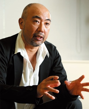 一橋大学大学院国際企業戦略研究科教授<br><span>楠木 建氏</span> くすのき・けん