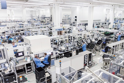 アンベルク電子製品工場（EWA）の内部