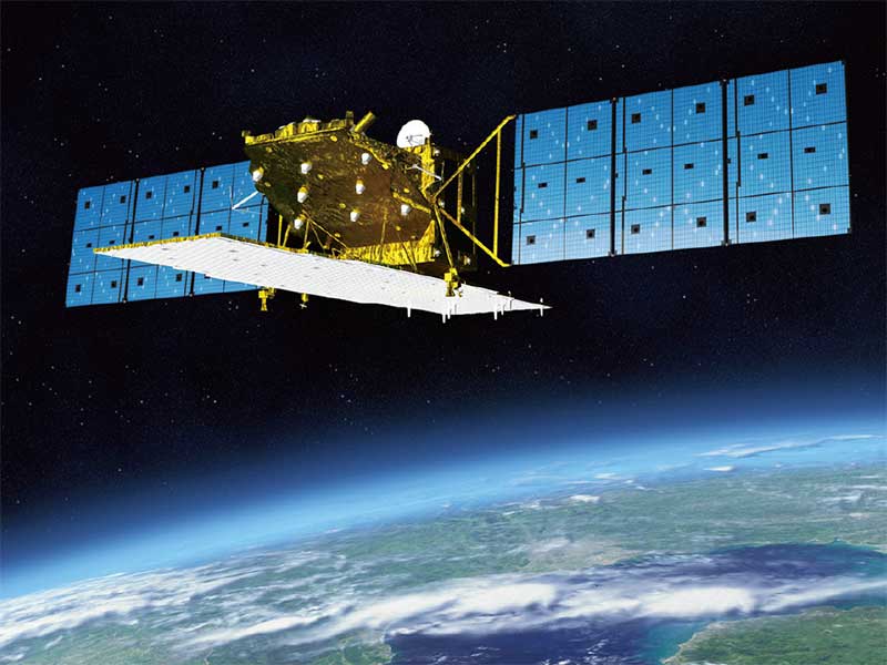 SARがひらく宇宙新産業　地表の「電波の目」、株価予測も