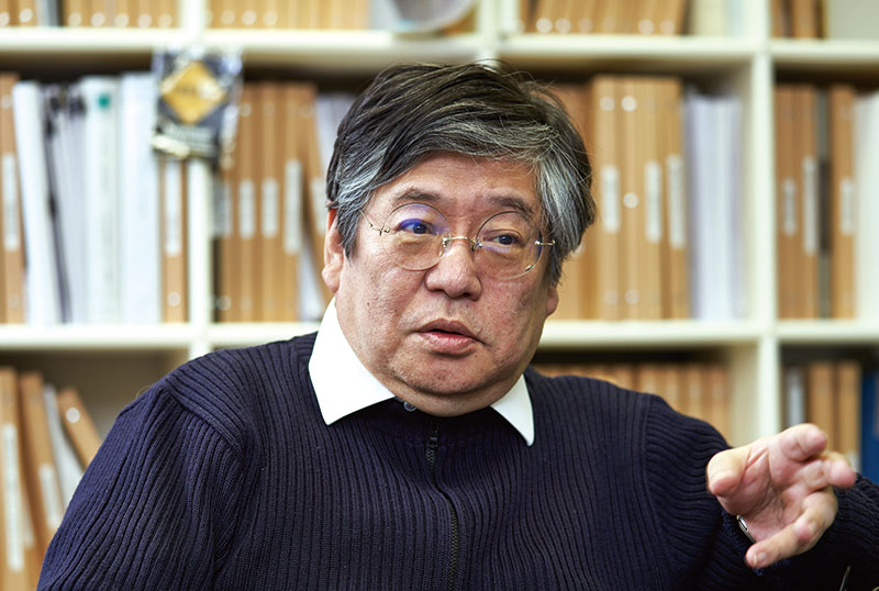 元アスキー社長・西和彦氏、夢は「オタク」の大学づくり：日経ビジネス