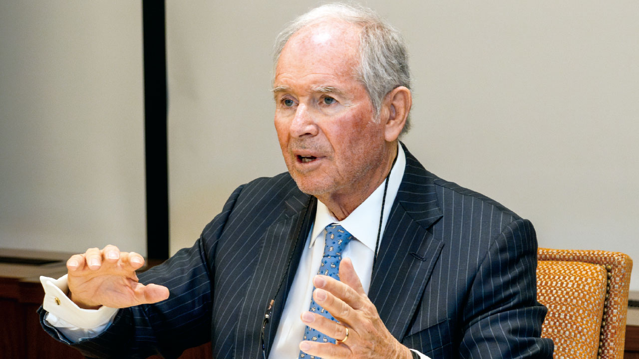 米ブラックストーン創業者シュワルツマン氏「日本で革命が起きている」：日経ビジネス電子版