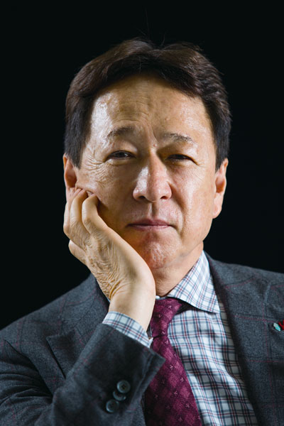 エレコム株式会社 創業者 葉田順治の「一代で1000億企業を築く成長と実践の経営 エレコム株式会社 創業者 葉田順治の「一代で1000億企業を築く成長と