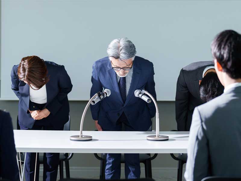 経営学の最新研究から探る　組織が間違いを修正できないわけ