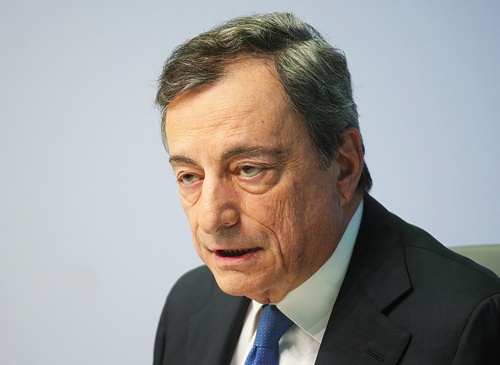 <span class="fontBold">ECB総裁のドラギ氏は10月末に退任</span>(写真=ロイター/アフロ)