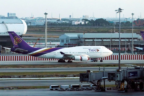 <span class="fontBold">タイ国際航空の救済には多くの国民が反発した</span>（写真=AP/アフロ）