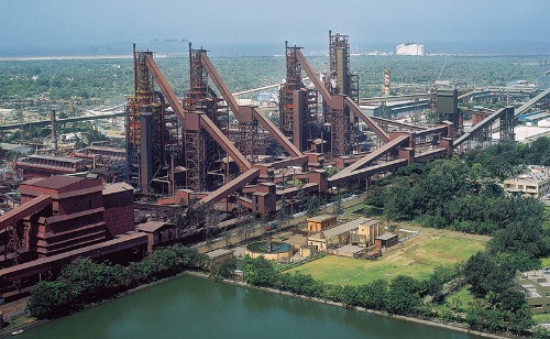 <span class="fontBold">買収した鉄鋼会社の業績は底堅い（インド・グジャラート州のAM/NSインディア）</span>