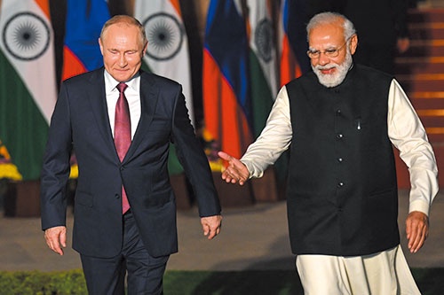 2021年12月、プーチン大統領はインドでモディ首相と会談した（写真=AFP/アフロ）