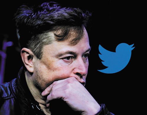 買収から約2カ月、イーロン・マスク氏は各種の取り組みを投稿し続けた。自らが広告塔となり利用者を増やす狙いもあったとみられる(写真=Anadolu Agency/Getty Images)