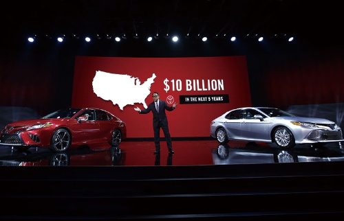 <span class="fontBold">トランプ氏就任直前、トヨタ自動車は米国での大型投資を発表</span>(写真=ロイター/共同)