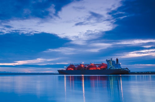 電源構成の4割をLNG火力発電に頼る日本。今後、輸入価格上昇が電気料金に反映される(写真=Shutterstock)