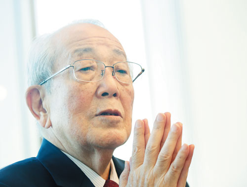 インタビューで振り返る 今も色あせない、珠玉の言葉：日経ビジネス電子版