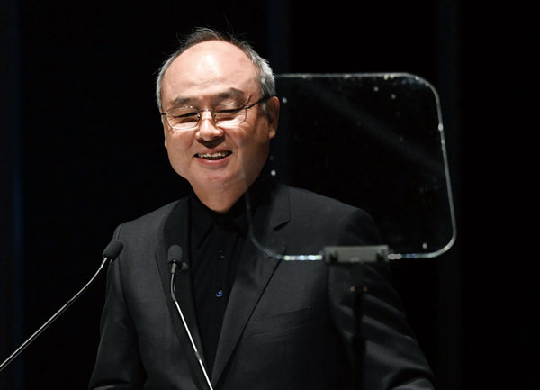 人類の1万倍の知性」10年後に実現 孫正義氏の夢を支える個人マネー