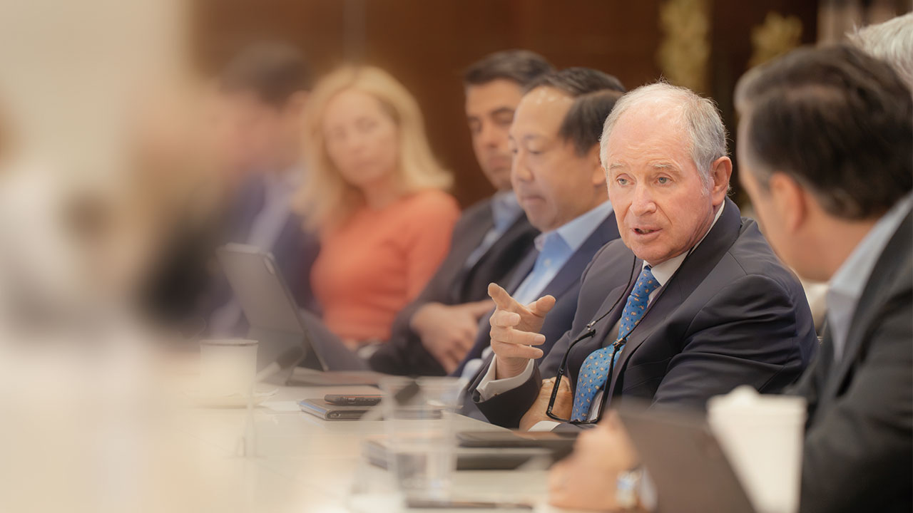 日本に賭ける180兆円投資会社 ブラックストーンの正体：日経ビジネス電子版