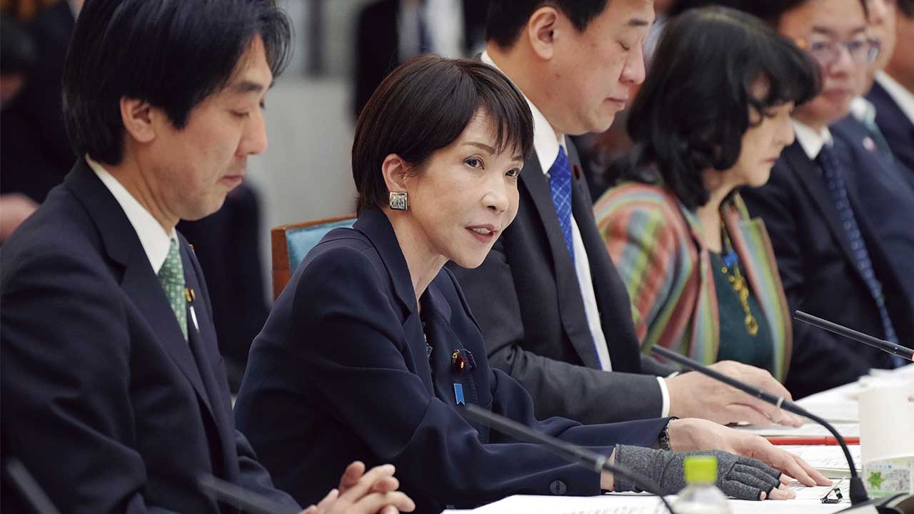 技術革新と研究開発の経済分析 : 日本の企業行動と産業政策 産業政策の大競争時代に突入 「国主導」の世界潮流 日本は17分野に重点