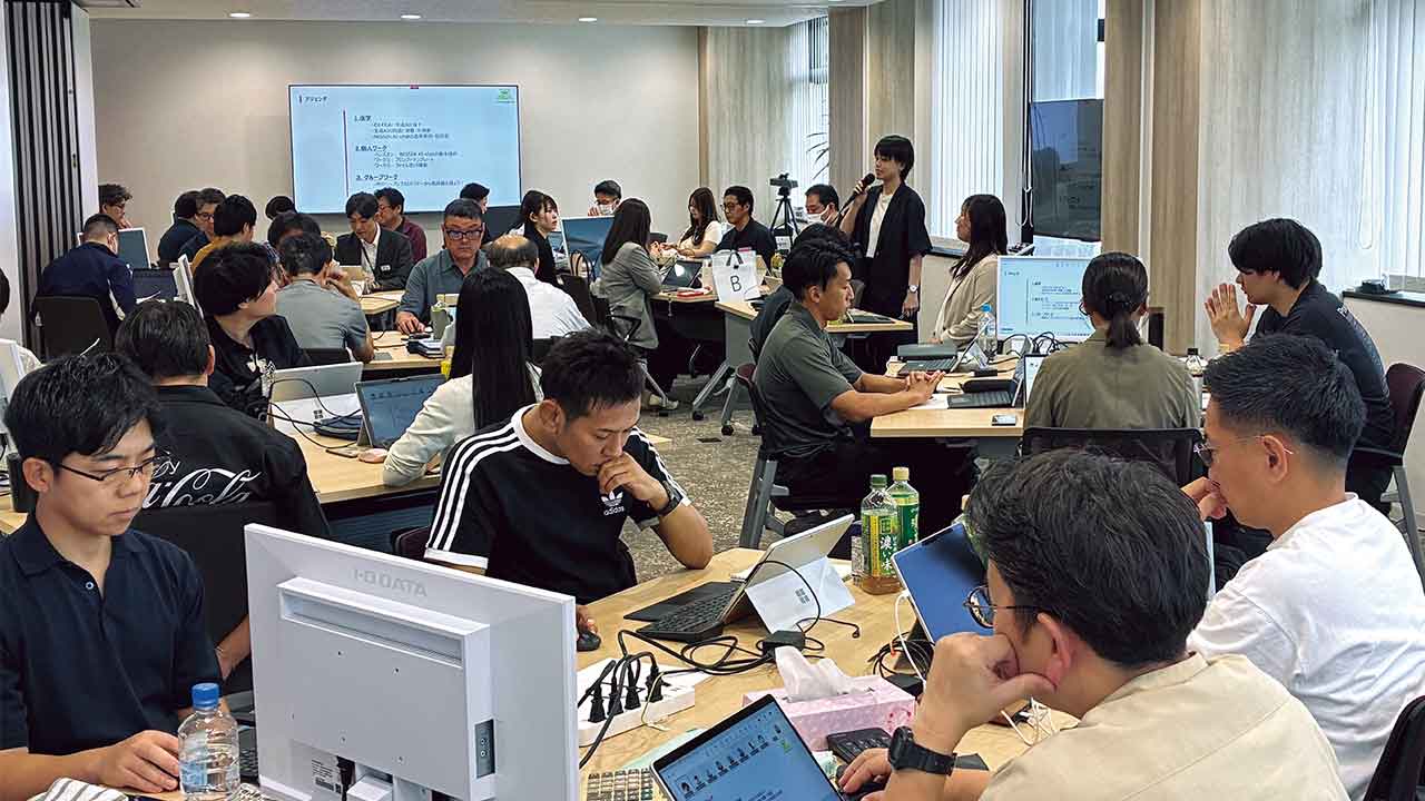 経営層と現場の認識差が招く空回りのワナ 敵は失敗許さぬ文化 ボトム