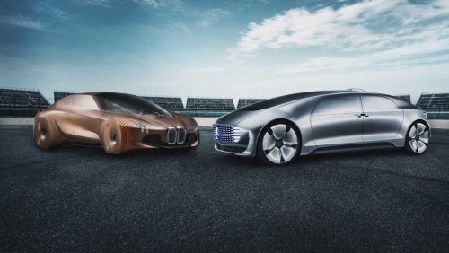 独BMWと独ダイムラーは今年2月28日、次世代の自動運転技術を共同開発すると発表した。次の主役を狙って業界再編の動きが相次いでいる