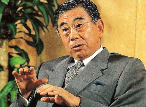 消費者との競争」セブンイレブン鈴木敏文氏が挑んだヨーカ堂改革：日経