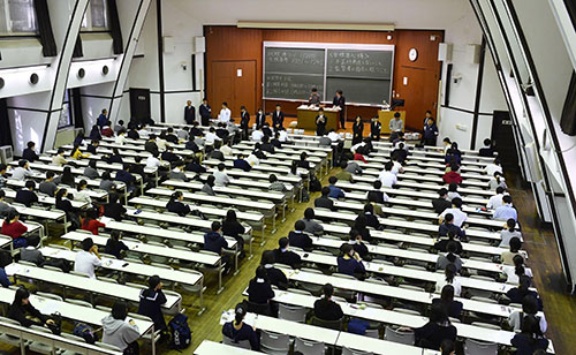 駿台 代ゼミが模試でタッグ 業界に広がる 緩い 連携 日経ビジネス電子版