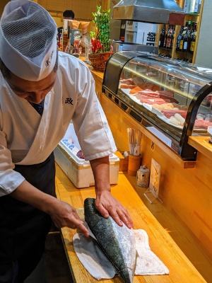 大連の日本料理店の店主は、鮮度の高さに驚いた