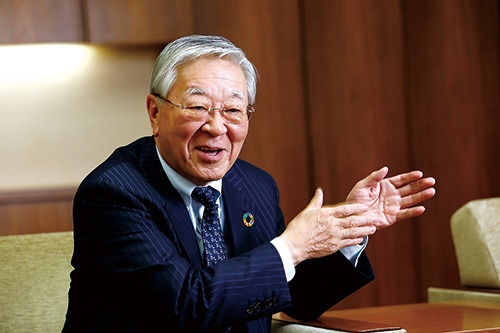 日立製作所会長の中西宏明氏(写真:竹井 俊晴)