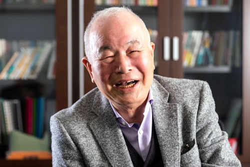 タビオの創業者で会長だった越智直正氏(写真=菅野 勝男)