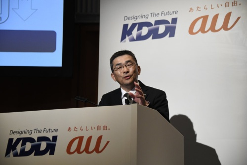 高橋誠社長は多数の異業種との提携をまとめてきた(写真:共同通信)