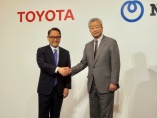 トヨタとNTTが資本提携、見据える「6G」時代の街づくり