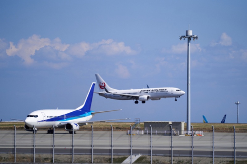 航空大手 チケット 無償返金 が財務の重荷に 日経ビジネス電子版