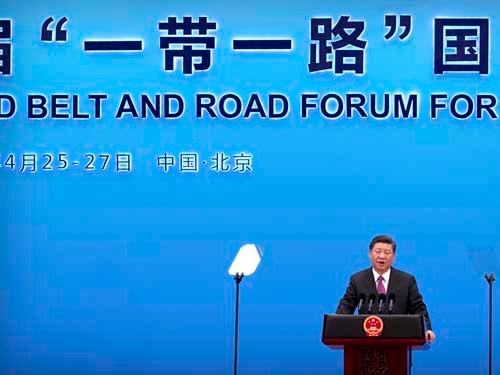 「一帯一路」構想を推し進める中国の習近平国家主席(写真:AP/アフロ)