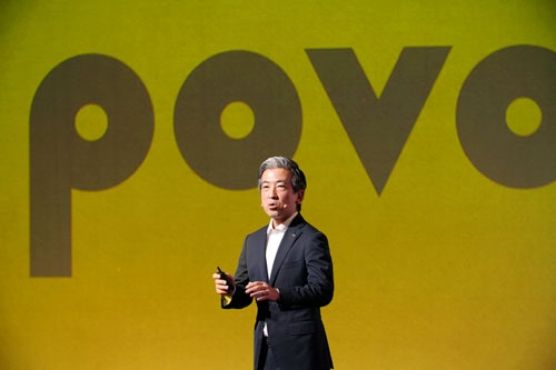 3月に始めたばかりのポヴォを大幅に見直すと発表したKDDI Digital Lifeの秋山社長