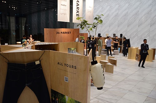 ワールドが東京・北青山の自社ビルに開いた「ポップアップ型百貨店　246stマーケット」