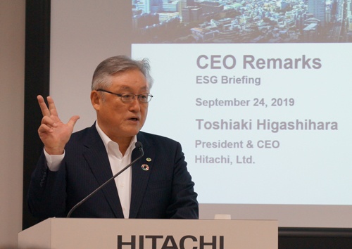 初めて開いたESG説明会には東原敏昭執行役社長兼CEO（最高経営責任者）も登壇