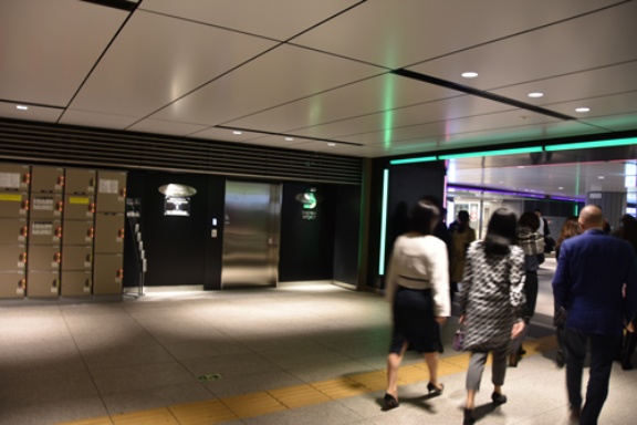 Jr東日本 東京駅構内にシェアオフィス すき間空間の確保が課題 日経ビジネス電子版