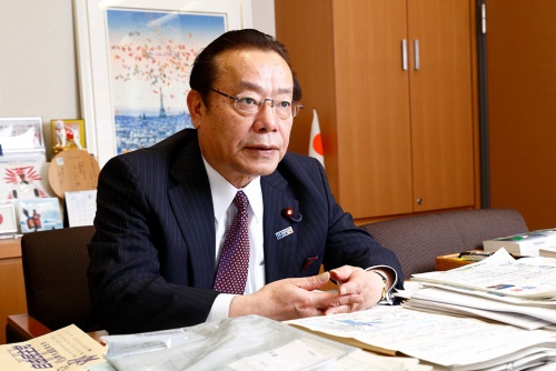 谷公一(たに・こういち)衆院議員。当選6回、国土交通大臣政務官、復興副大臣などを歴任(写真:竹井俊晴)