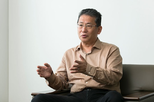 LIXILの瀬戸欣哉社長(写真:的野弘路)