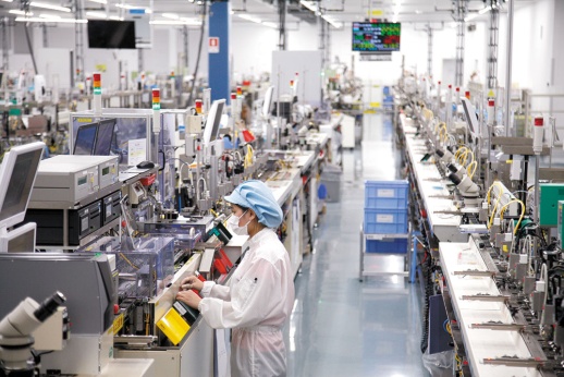 日本に工場が戻ってきた 米英でも進む国内回帰 日経ビジネス電子版 日本に工場が戻ってきた 米英でも進む国内回帰 日経ビジネス電子版