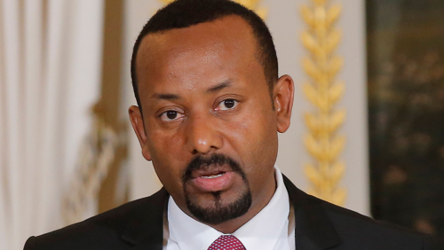 41歳でエチオピア首相に就任したアビー・アハメド氏。女性閣僚を増やすなど改革を進めている（写真：AFP/アフロ）