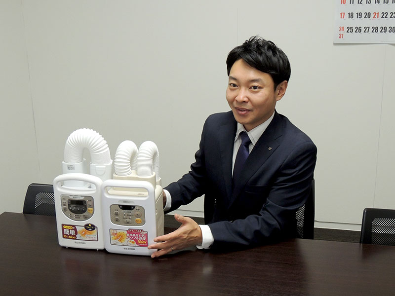 「ユーザー」の声を生かしたアイリスオーヤマの布団乾燥機