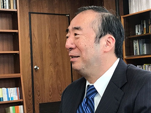 <span class="fontBold">清家篤(せいけ・あつし)</span><br />慶応大学教授、商学部長などを経て、2009年から17年まで慶応義塾長。専門は労働経済学。現在は日本私立学校振興・共済事業団理事長を務める。