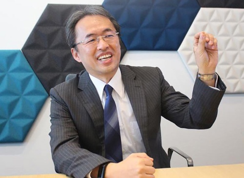 <span class="fontBold">井上康晴(いのうえ・やすはる)</span><br />1992年名古屋大学卒。外資系コンサルティング会社などを経て2012年にマーサージャパン入社。役員報酬などが専門。