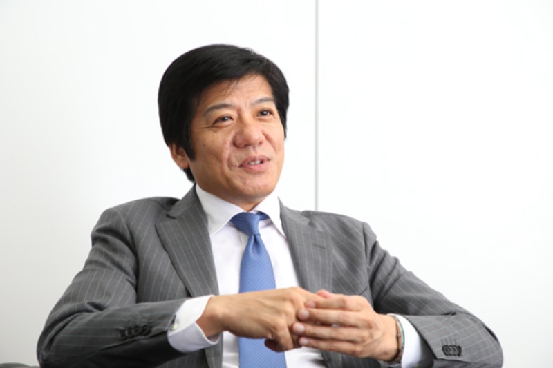 持たざる経営 が効率的とは限らない 日経ビジネス電子版