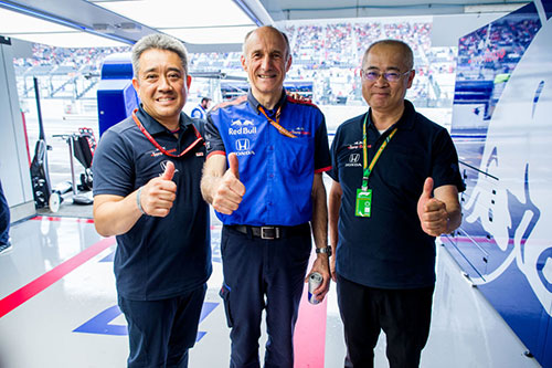 宗一郎誕生日にワンツー ホンダf1が負う使命 2ページ目 日経ビジネス電子版