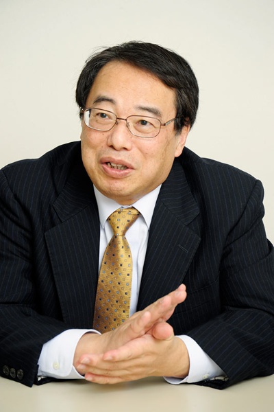 加来耕三(かく・こうぞう) 歴史家・作家。1958年、大阪市生まれ。奈良大学文学部史学科を卒業後、奈良大学文学部研究員を経て、現在は大学・企業の講師を務めながら、著作活動にいそしんでいる。『歴史研究』編集委員。内外情勢調査会講師。中小企業大学校講師。政経懇話会講師。主な著作に『幕末維新の師弟学』(淡交社)、『立花宗茂』(中公新書ラクレ)、『「気」の使い方』(さくら舎)、『歴史の失敗学』(日経BP)など多数。