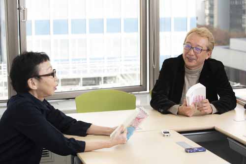 押井守欠席裁判 共著者が語るカントクの素顔 日経ビジネス電子版 押井守欠席裁判 共著者が語るカントクの素顔 日経ビジネス電子版