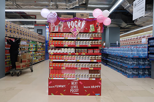 ポッキー、ASEAN発の“双発”世界戦略 インドネシアで新工場稼働：日経