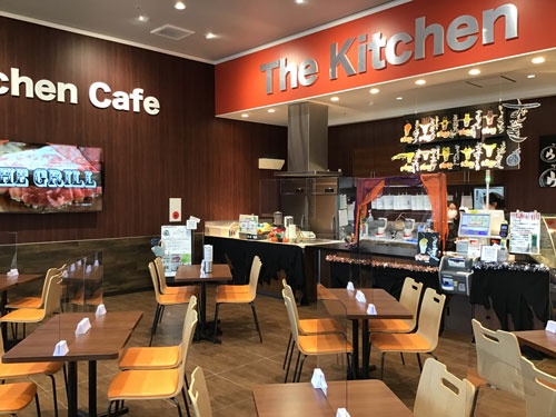 宮城県のウジエスーパーが店内に開いたカフェ。その狙いとは。