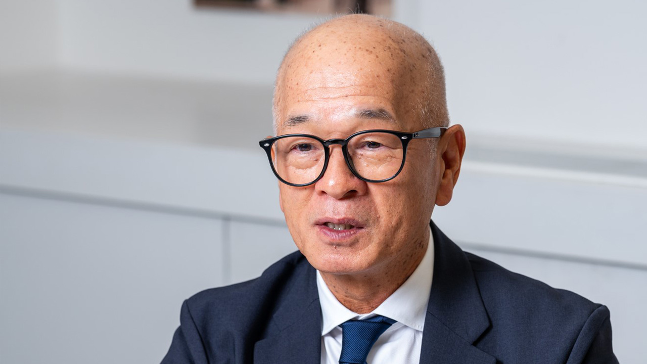 ユニクロと東レ、最強タッグ誕生秘話 「繊維は成長産業」に共鳴：日経ビジネス電子版