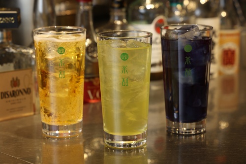 茶割は「100種のお茶割り」を売りにしている(写真:陶山 勉)