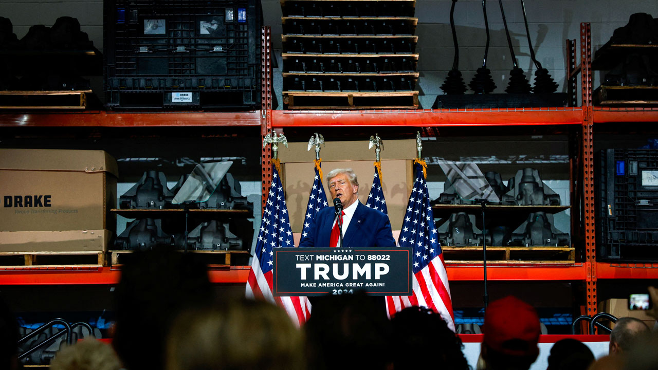 米政府、EV普及目標を下方修正 トランプ氏復権なら冬の時代長く：日経